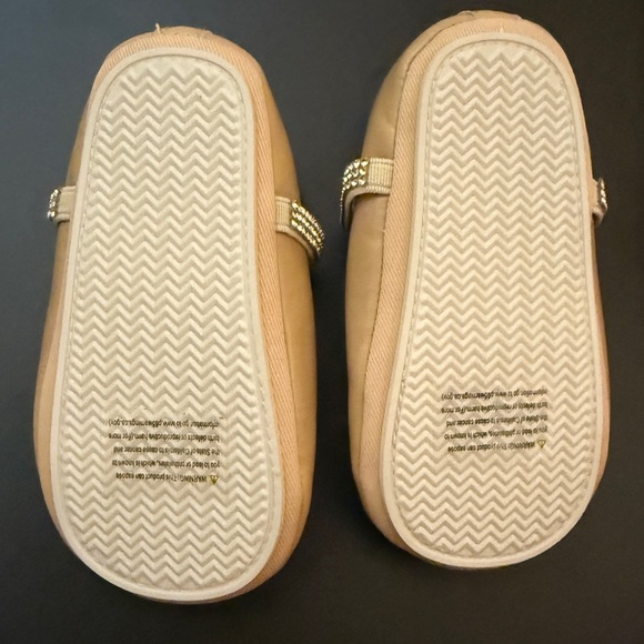 French Connection Baby Flat Walker Fashion Shoes Tan beaded strap Size 3, 4 NWT - Picture 5 of 6